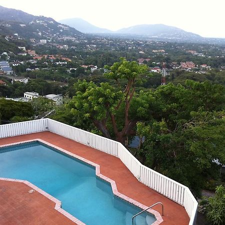 Hill Top Kingston Jamaica Extérieur photo
