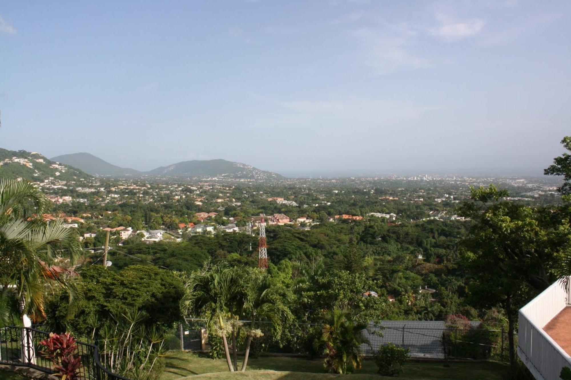 Hill Top Kingston Jamaica Extérieur photo