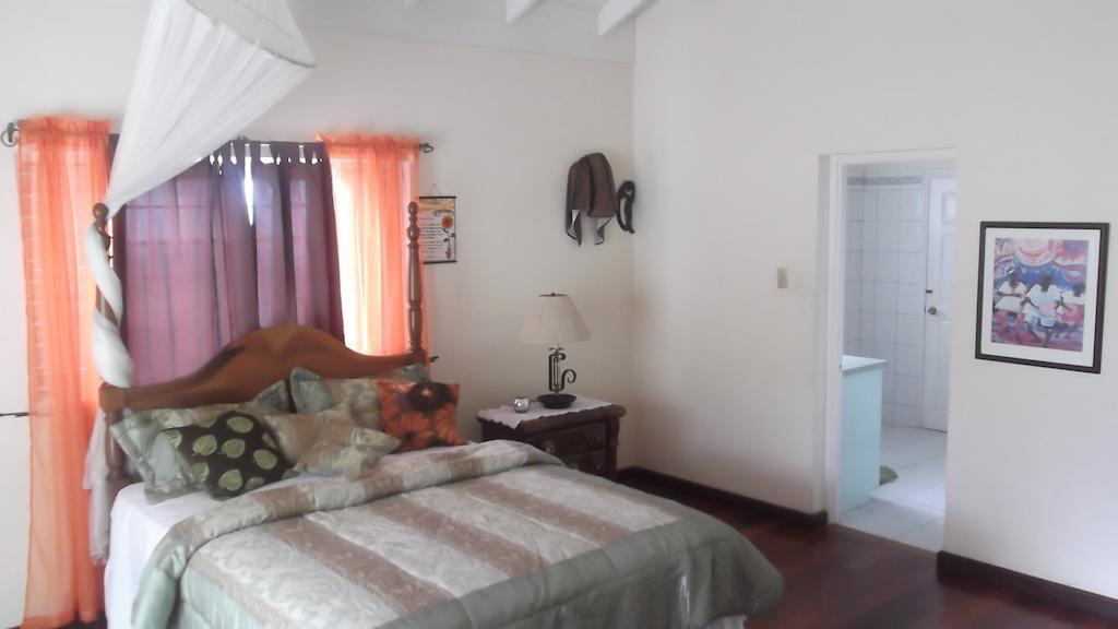 Hill Top Kingston Jamaica Chambre photo